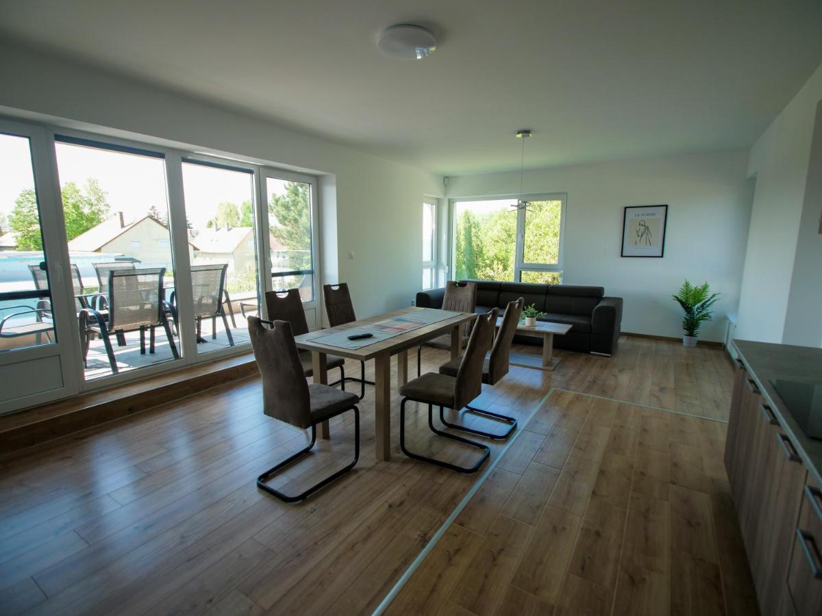 Zea Apartmanhaz Lejlighed Balatonfenyves Eksteriør billede