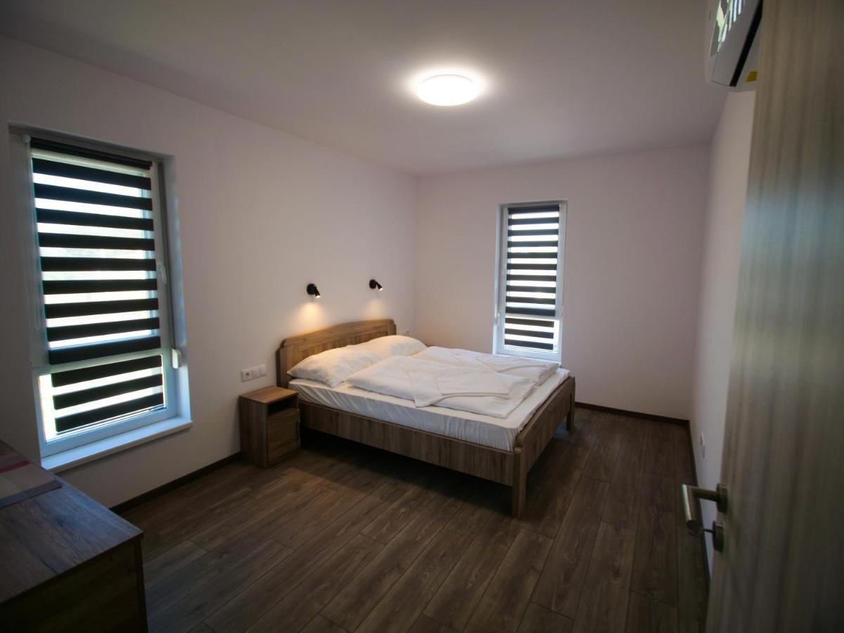 Zea Apartmanhaz Lejlighed Balatonfenyves Eksteriør billede